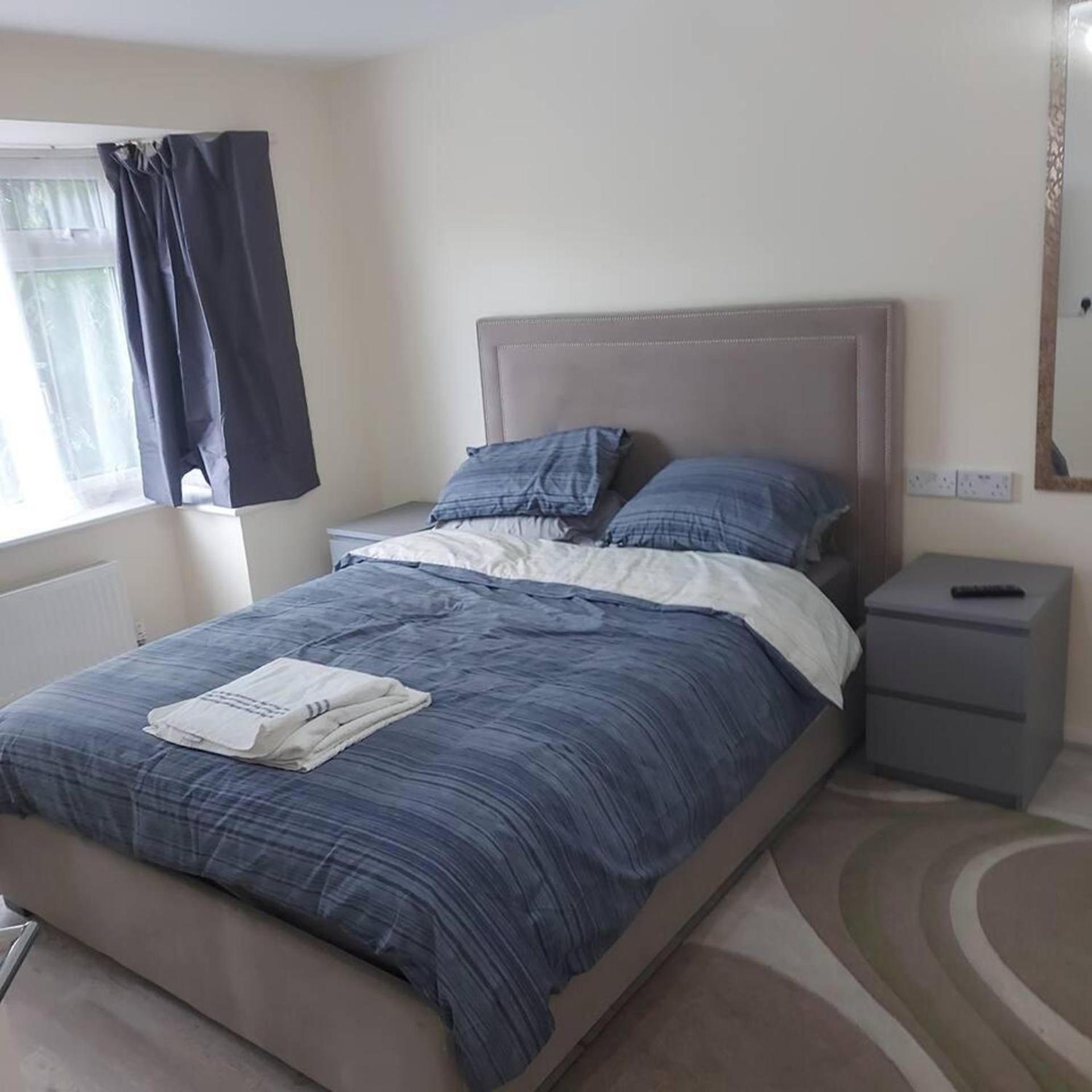 Lovely & Beautiful 2 Bed-Apartment In Borehamwood Exteriér fotografie